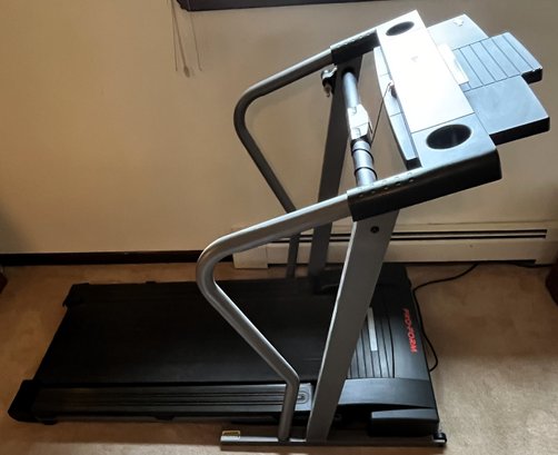 PROFORM Pacer Circuit Inclining Treadmill Workout/fit - (BBR)