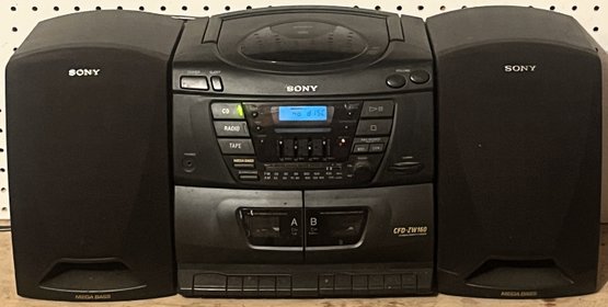 SONY Boombox Stereo Radio, CD Player CFD-ZW160 - (GW)