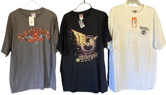 Men's New T-shirt Bundle, All New With Tags - (B1)