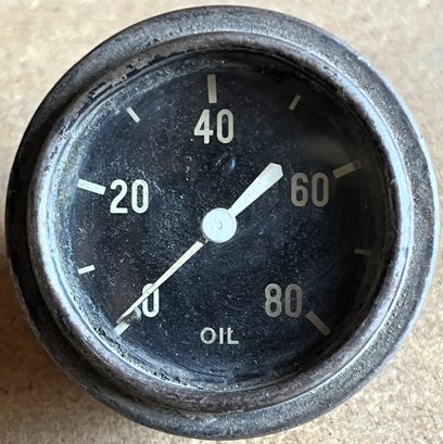 Vintage Oil Gauge - (S)