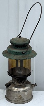 Vintage Coleman Pyrex Kerosene/gasoline Lantern No. 237A - (C1)