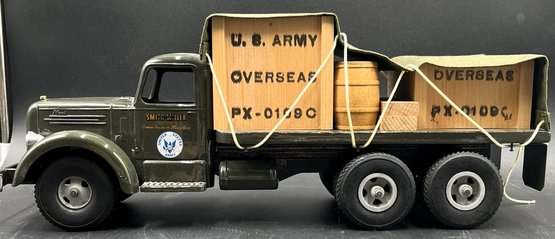 RARE! Vintage Smith Miller US ARMY Transport Truck Model With Crates - (FR)