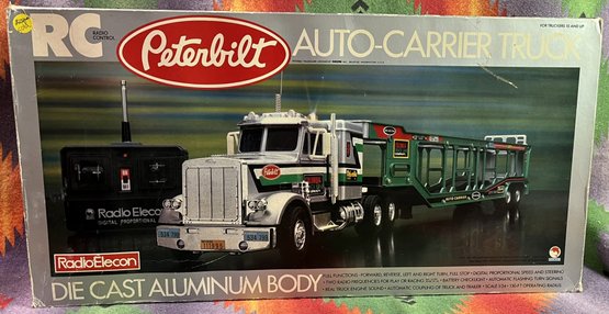 Peterbilt RC Auto Carrier Truck Die Cast Body Scale 1:24 - (a6)