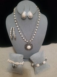 Costume Jewelry Bundle #16