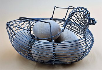 Decorative Wire Chicken Basket With Wooden Eggs