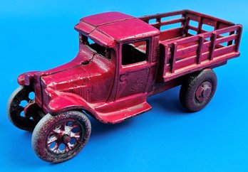 Vintage Cast-Iron Pick-Up Toy Truck - (O)