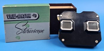 Vintage VIEW-MASTER Stereoscope With 3 Reels Included - (FR)