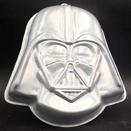 Aluminum Darth Vader Cake Pan- (T6)