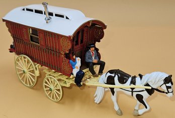 Matchbox 'Gypsy Caravan' With 1 Horse - (B9)