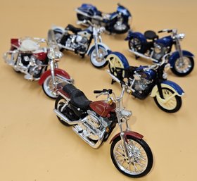 Lot Of 6 Motorcycle Plastic Toy Bundle - (B9)