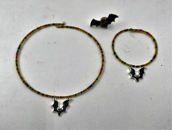 Beaded Jewelry With Bats & Bat Lapel Pin (J17)
