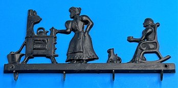 Vintage Cast Iron Kitchen Utensils/Keys Etc. Hanger - (FR)