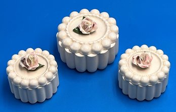 Vintage Ceramic Little Keepsake Boxes Lot Of 3 - (FR)