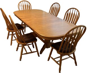 Large Wood Dining Room Table  & 6 Chairs With Two Leaves  - (FR)