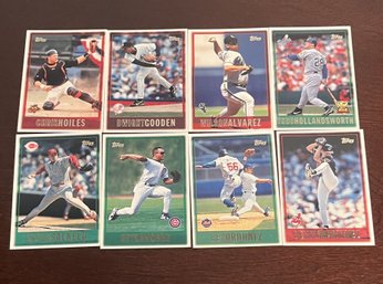 Over 350 Topps MLB 1996 Baseball Cards