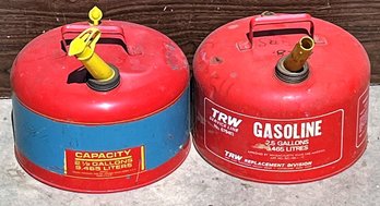 Lot Of 2 Metal 2.5 Gas Gallon - (G)