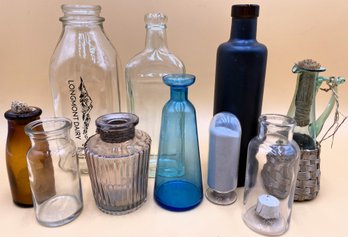 Lot Of 10 Vintage Decorative Glass Bottles - (DR)