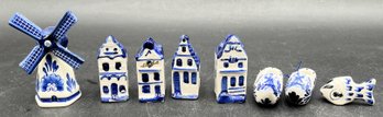 Miniature Souvenirs From Holland - (P)