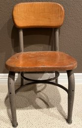 Vintage Heywood Wakefield Metal & Wood Childs Chair - (PR)