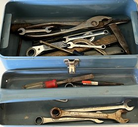 Vintage Metal Toolbox With 20 Various Type Of Tools - (G)