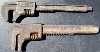 2 Vintage Ford Monkey Wrench 9' - (S)