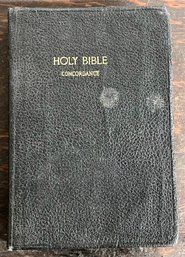 Holy Bible (1952)