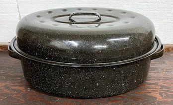 Black Speckled Roasting Pan With Lid