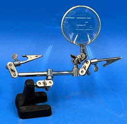 Helping Hand Magnifying Clamp Stand - (T16)