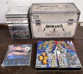 METALLICA Bundle!!! (Box Set, 17 CDs, 2 VHS & 2 Live DVDs)