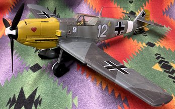 Vintage 21st Century Toys WWII German Messerschmitt BF 109E JG.26 - (B2)