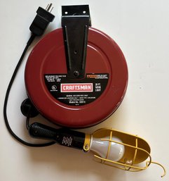 CRAFTSMAN Mountable 30 Foot Work Light & Reel - (G)