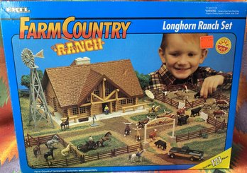 Vintage ERTL Farm County Longhorn Ranch Set # 4458 In Box - (A5)
