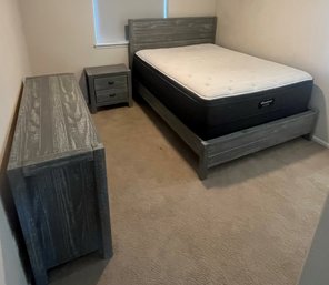 Beautiful Practically New 3 Piece Bedroom Set (bedframe/Mattress/Box Spring,6 Drawer Dresser& 2 Drawer Dresser