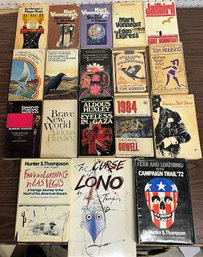 Book Bundle #21 - Kurt Vonnegut / Tom Robbins / Huxley  Orwell  Hunter S Thompson - 18 Books