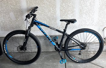 GIANT Talon Mountain Bike 27.5'