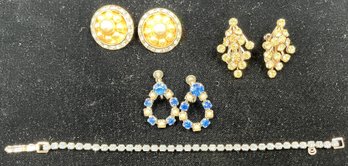 Vintage Costume Jewelry Bundle With Earrings And Bracelet #43