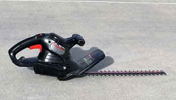 Black & Decker 16' Electric Hedge Trimmer (Model #TR016)