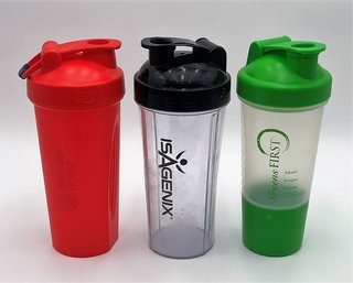 Lot Of 3 Shaker Cups With Lids