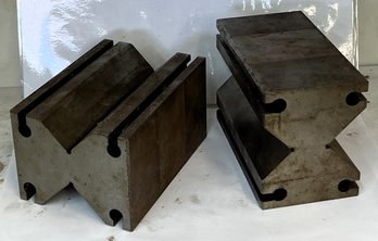 2 Machinists V-Blocks - (T19)