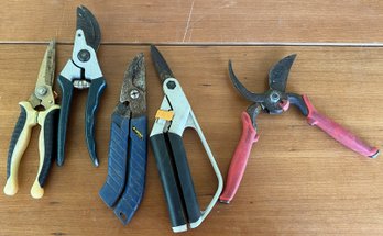 Assorted Pruning Shears - (BY)