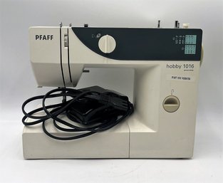 PFAFF Sewing Machine In Case (Model #1016)