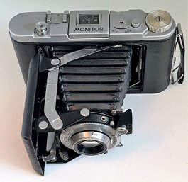 Vintage Kodak Six-20 Monitor Folding Film Camera