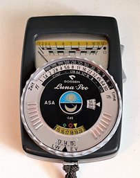Gossen Luna-Pro Ambient Light Meter With Case