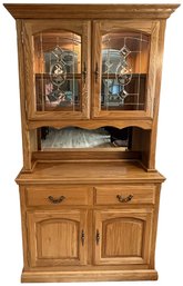 Solid Oak Hutch With Frosted Embossed Floral In Leaded Glass - (K)