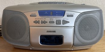 AIWA C5D-A110 Compact Disc, Radio, Cassette Recorder - (B1)