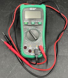 Commercial Electric Digital Multimeter MS8260A - (T34)
