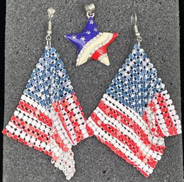 Patriotic Earrings & Pendant #114