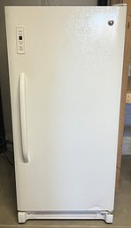 General Electric FUF-145VERWW 14.2 Cu. Ft. Frost Free Defrost Upright Freezer- (BU)