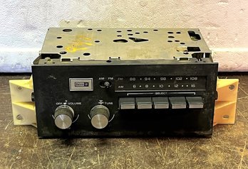 Vintage Delco GM AM/FM Car Tuner