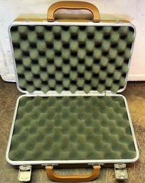 Lot Of 2 Doskocil Padded Gun Cases